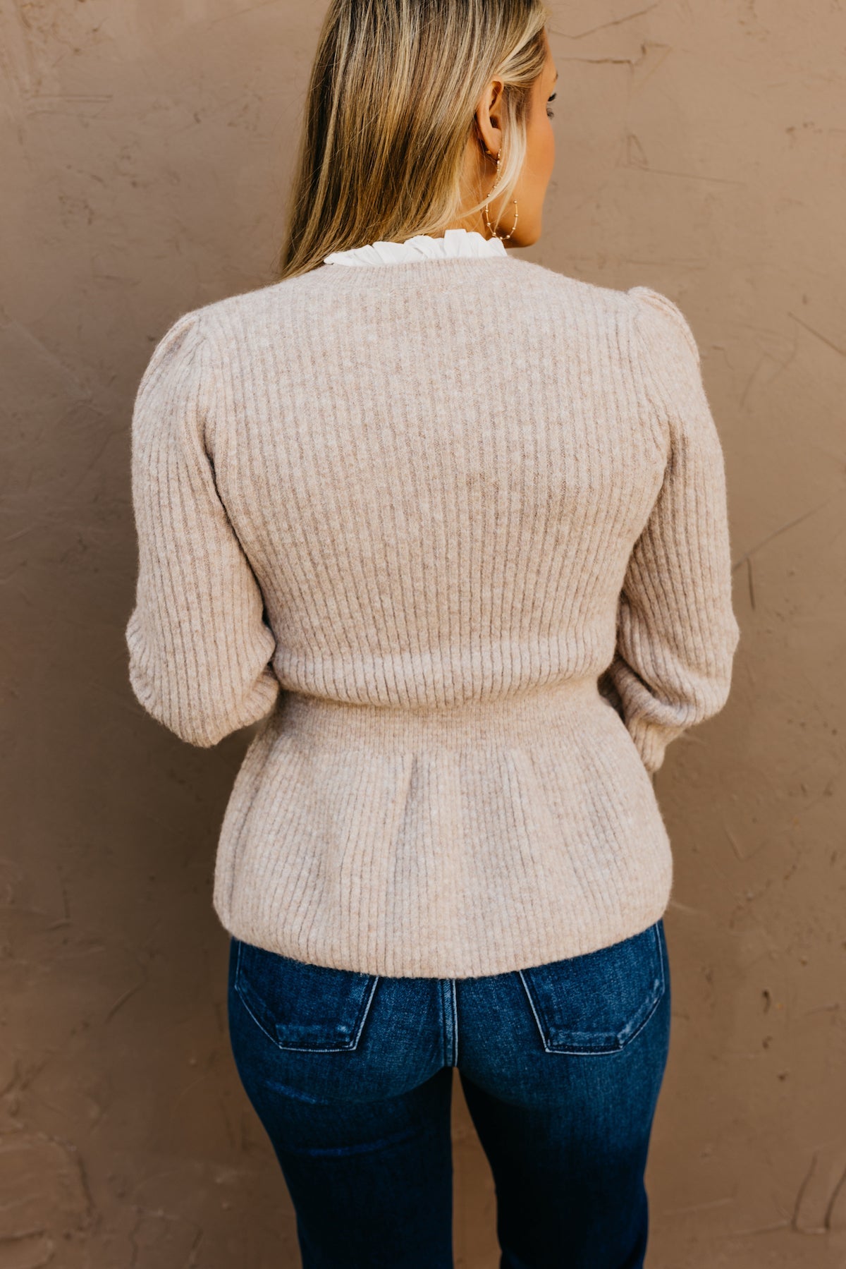 Kate™ - Rüschenbesetzter Schößchen-Pullover