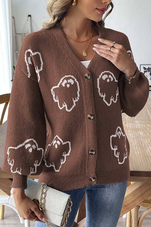 Gemütlicher Halloween-Geisterstrickpullover mit Knöpfen