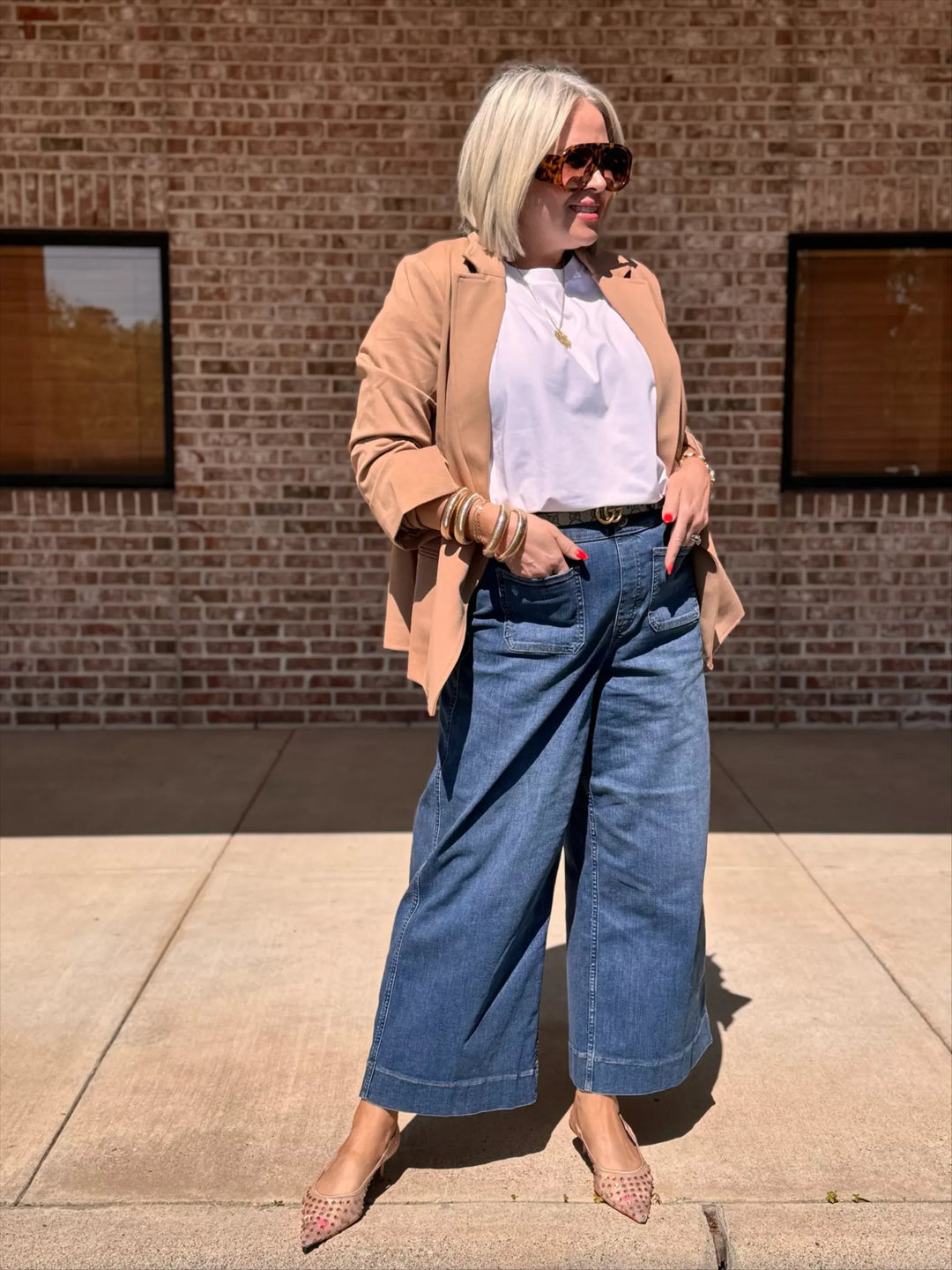 High-Waist Jeans mit weitem Bein aus Denim