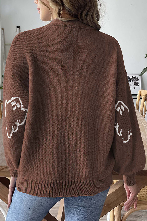 Gemütlicher Halloween-Geisterstrickpullover mit Knöpfen