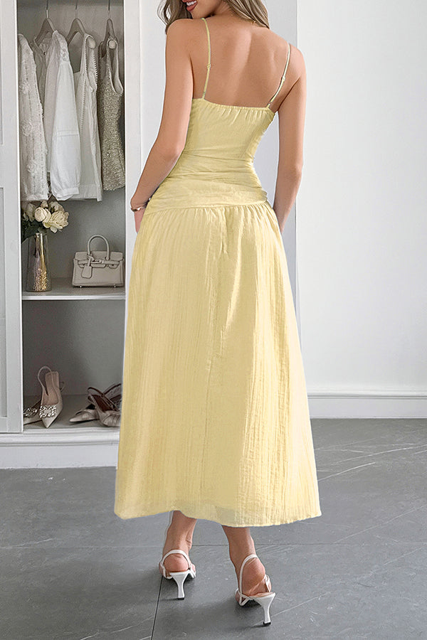 Ärmelloses Damen-Maxikleid mit V-Ausschnitt und hohlem Taillendesign