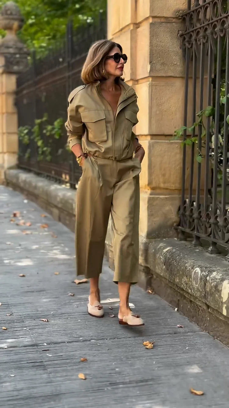 Lässige Utility-Cargo-Jacke mit Riemen- und Taschenakzenten