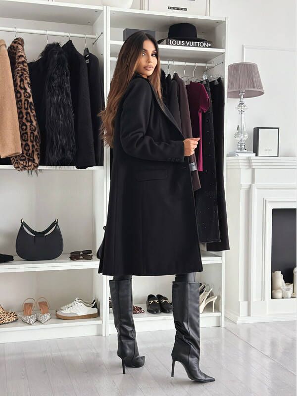 Schicker langer Wintermantel für Damen