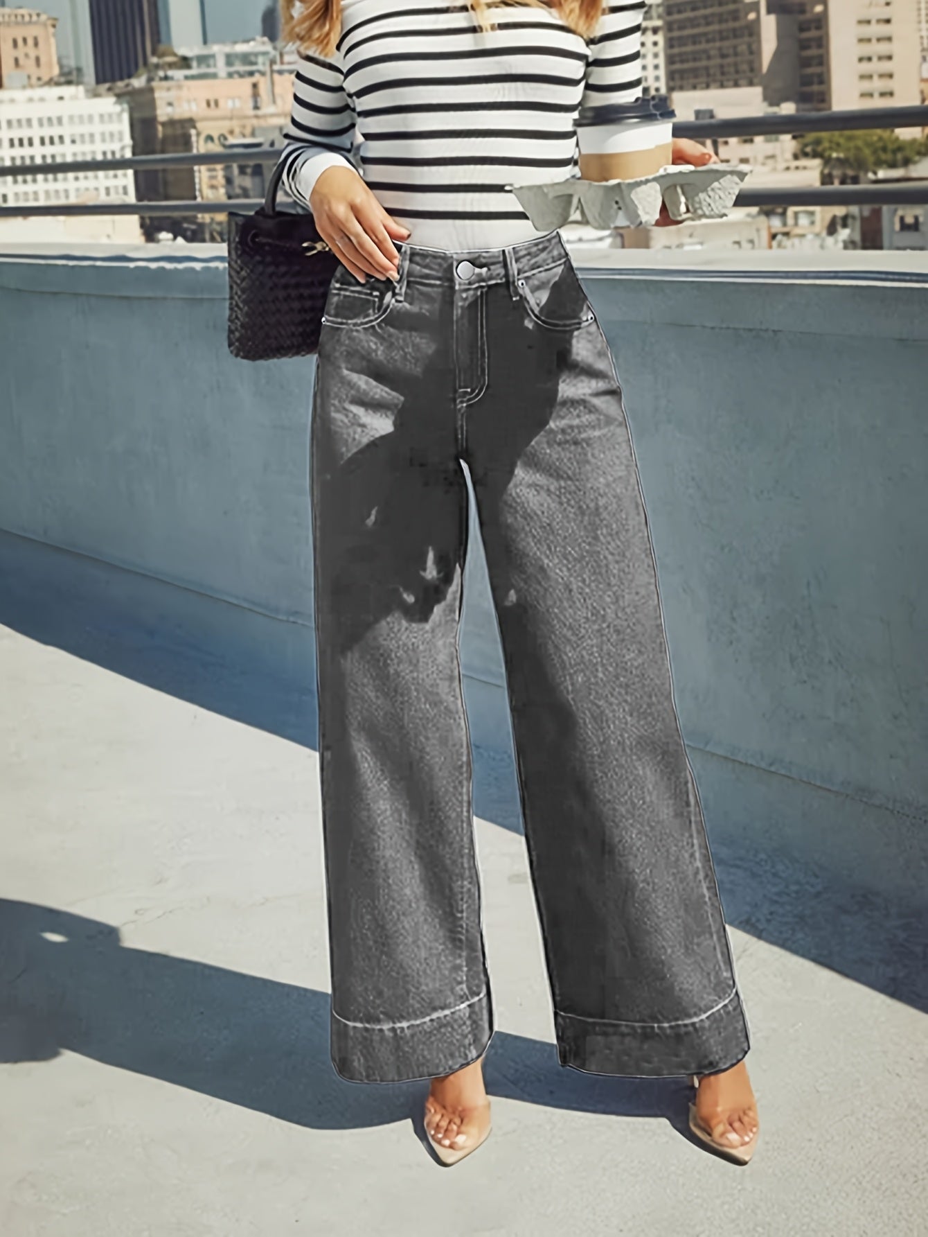 Jeans mit hoher Taille, weitem Bein und dehnbarem Denim-Stoff mit Umschlag am Saum