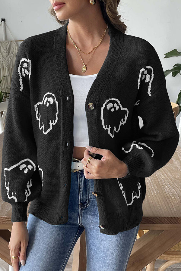 Gemütlicher Halloween-Geisterstrickpullover mit Knöpfen