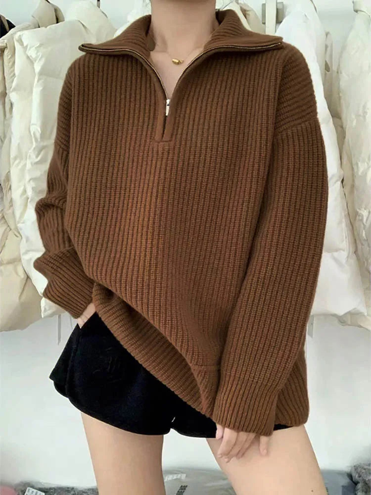 Gemütlicher dicker Strickpullover mit Reißverschlusskragen für herbstliche Schichten