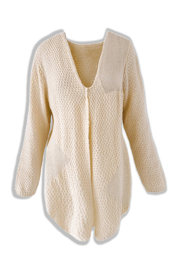 Gemütliche Strickjacke mittlerer Länge mit langen Ärmeln