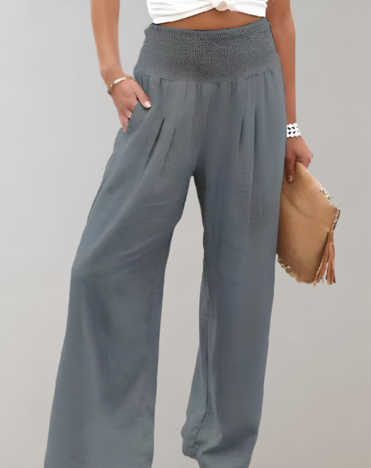 Hoch taillierte weite ausgestellte Hose