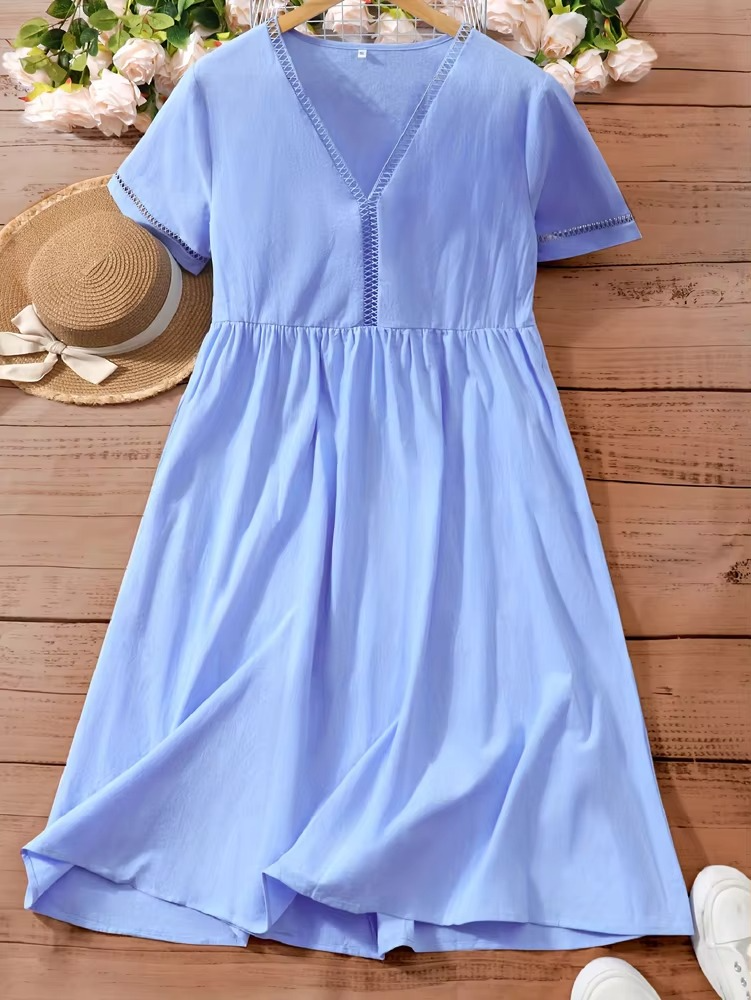Oswald | Luftiges Sommerkleid mit V-Ausschnitt