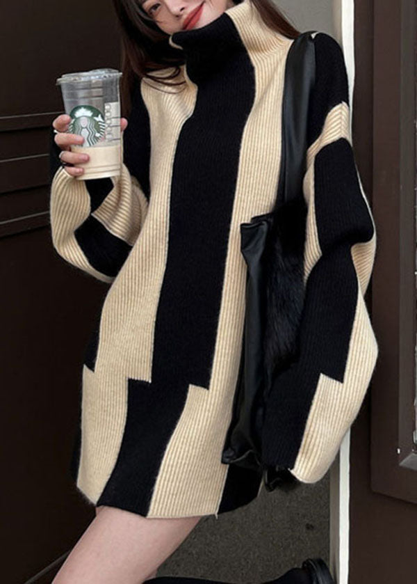 Lilian™ - Unique Black High Neck Striped Cozy Long Knitted Sweater Winter