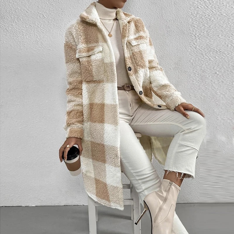 Karla | Kariertes Overshirt aus Teddyfleece