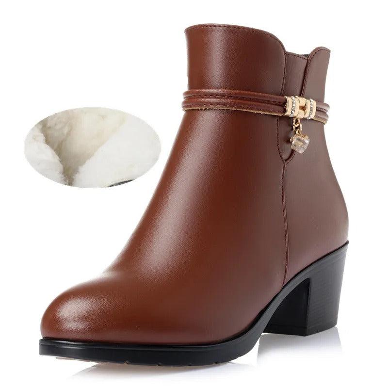 Elegante knöchelhohe Stiefel mit Fleecefutter und seitlichem Reißverschlussverschluss