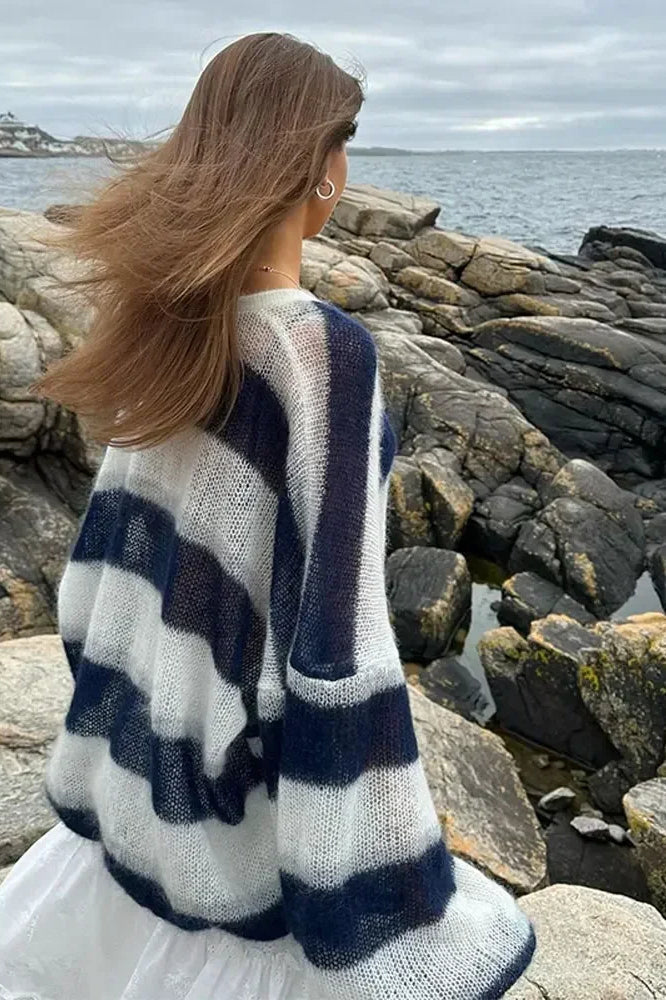 Gemütlicher gestreifter V-Ausschnitt Strickcardigan