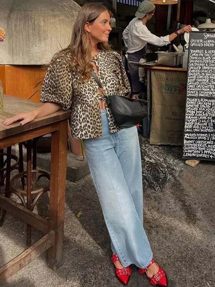 Bluse mit Leopardenmuster, Puffärmeln und Schleifendetail