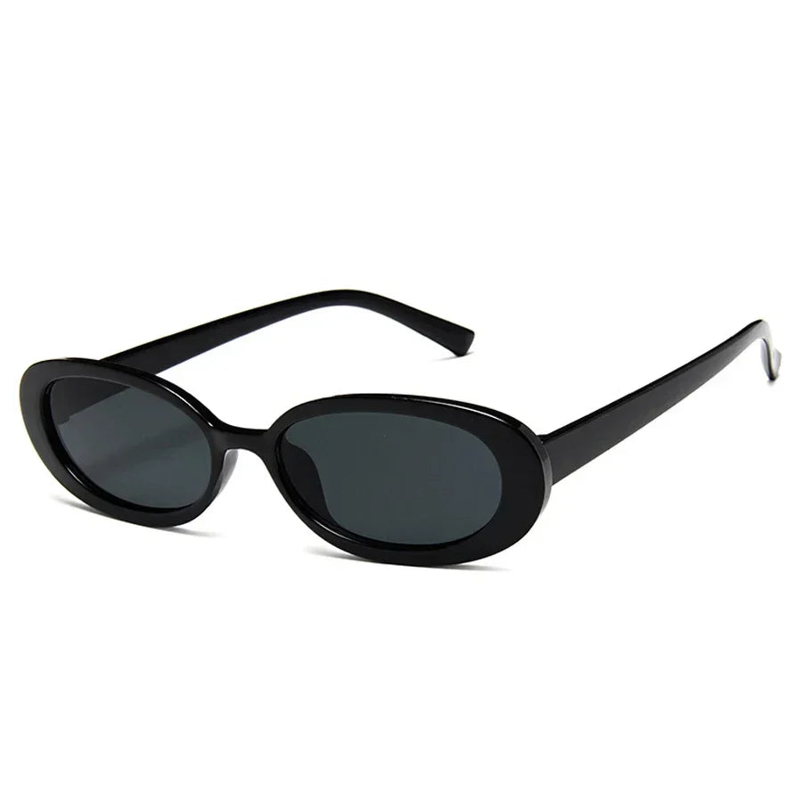 Retro Sonnenbrille mit klarem Glas, vintage-inspiriertes Design