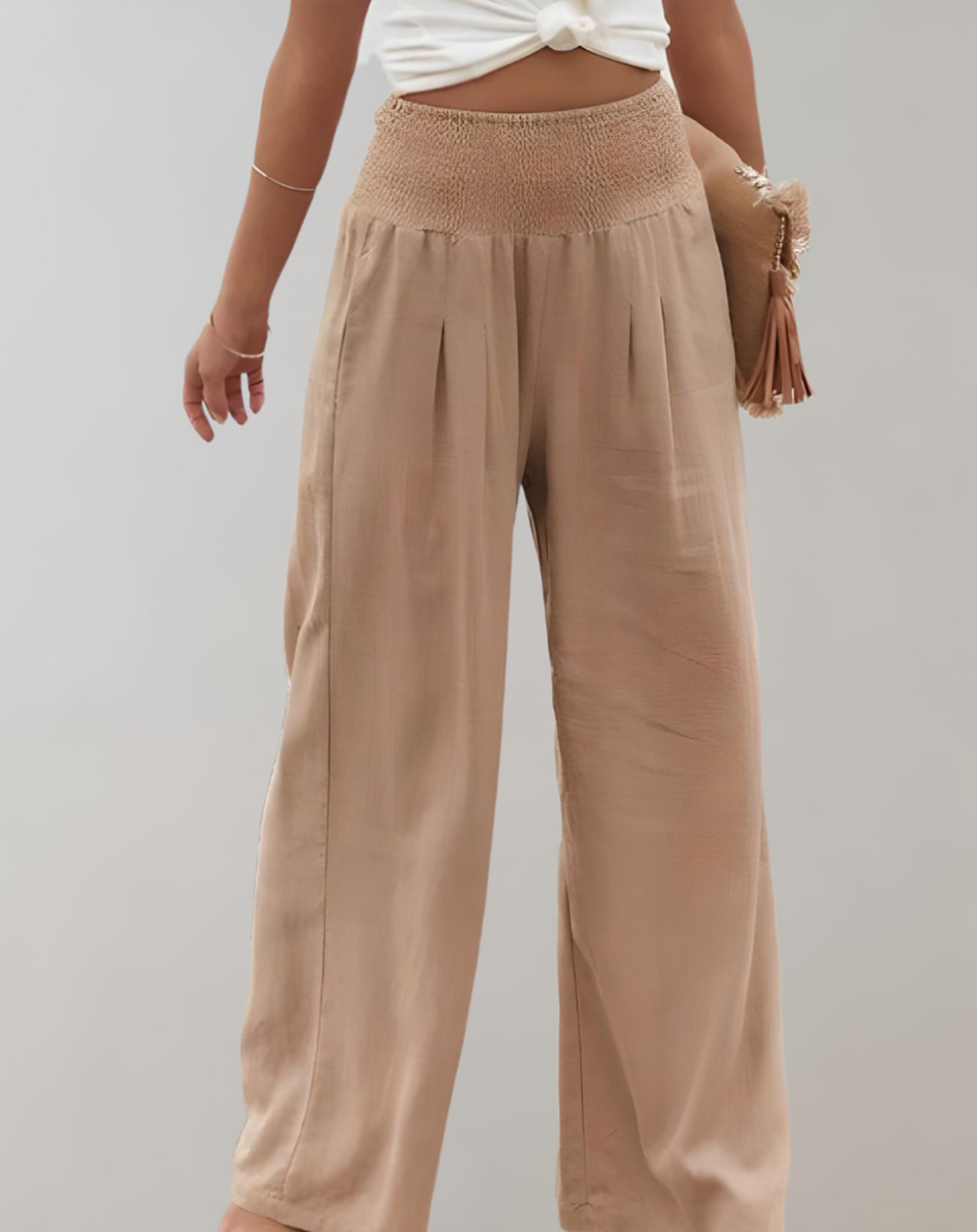 Hoch taillierte weite ausgestellte Hose