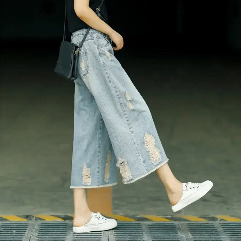 Bella | Baggy Ripped Capri-Jeans für Damen
