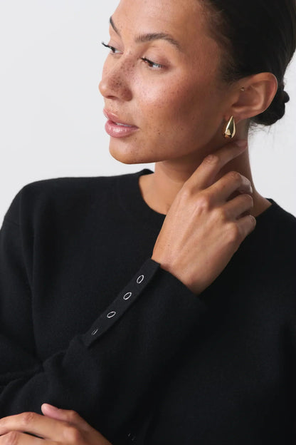 Elegante Bluse mit Knopfleiste, vielseitigem geradem Schnitt und Manschetten-Details