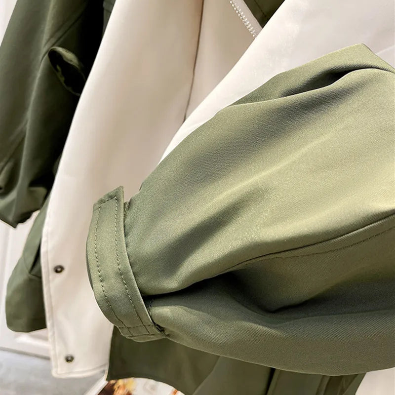 Leichte wetterfeste Windjacke