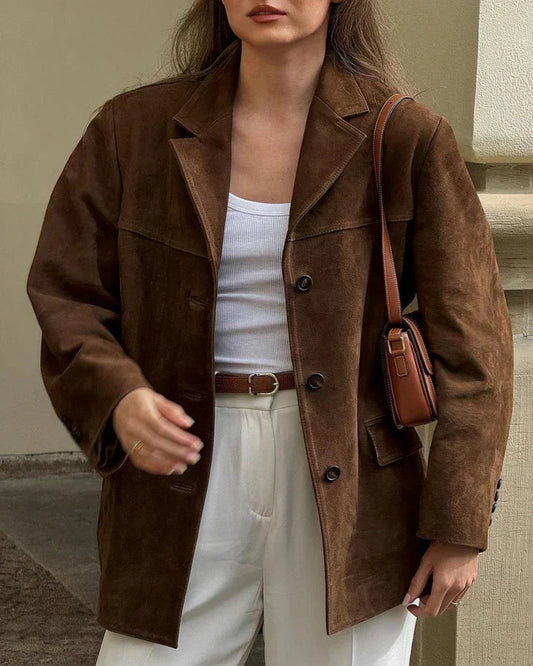 Zeitloser Wildleder-Blazer für schickes Schichten