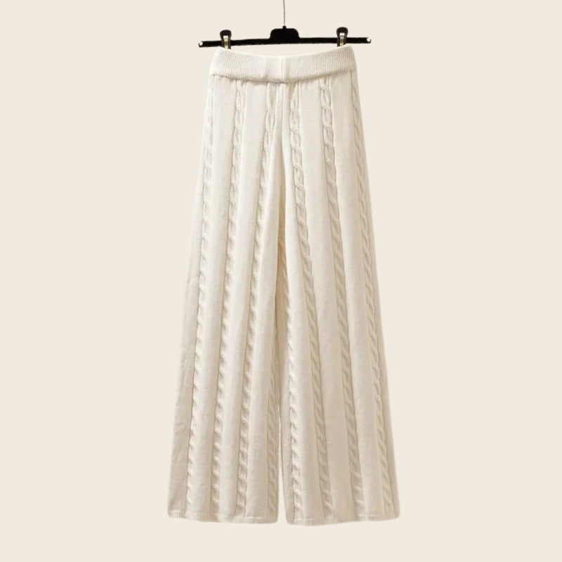 Elegantes zweiteiliges Strickset