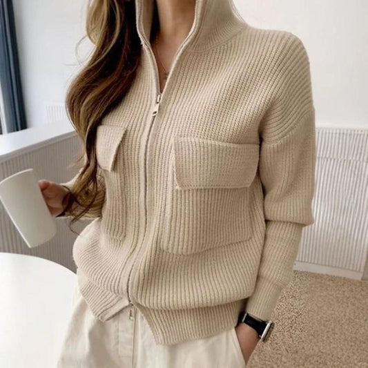 Gemütlicher Strickpullover mit Reißverschluss und Taschen für den Freizeitlook