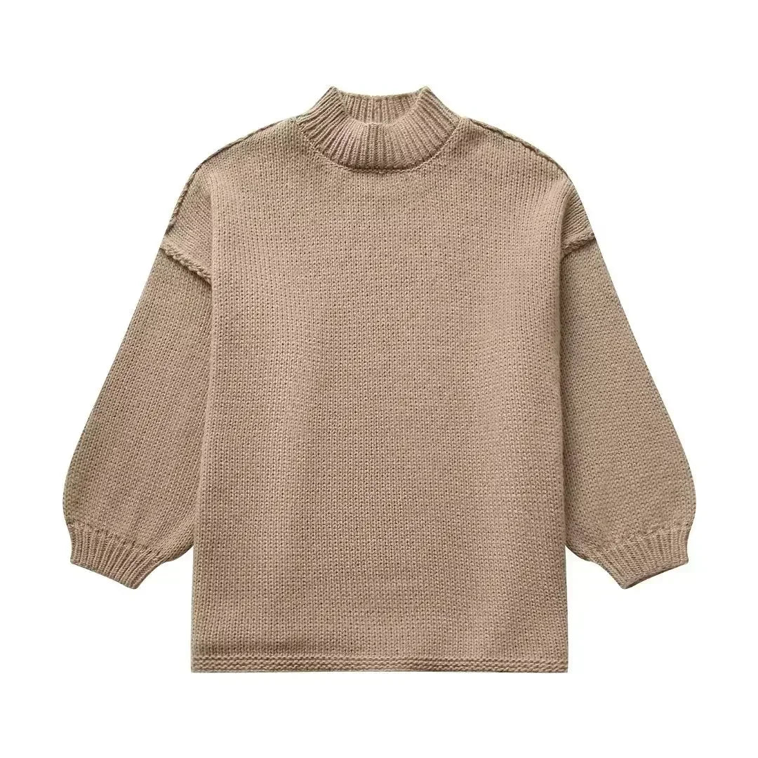 Gemütlicher Strickrollkragenpullover mit voluminösen Statement-Ärmeln