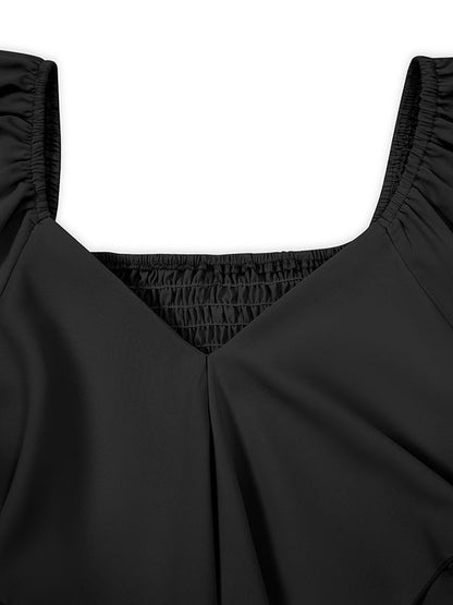 Verspieltes Rüschen-Minikleid mit gebundener Taille und ausgestellten Ärmeln