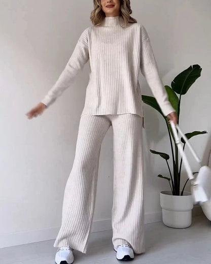 Schickes zweiteiliges Set mit Schlitz für mühelosen Casual-Stil