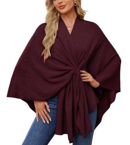 Weicher eleganter Schultertuch-Poncho für gemütlich-chice Lagen
