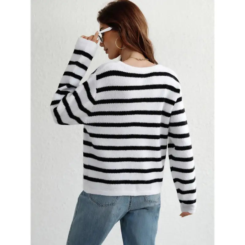 Gemütlicher Strick-Cardigan mit Knöpfen und seitlichen Taschen