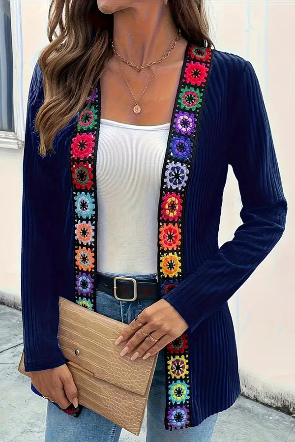 Boho Strickcardigan mit Blumenrand und langen Ärmeln