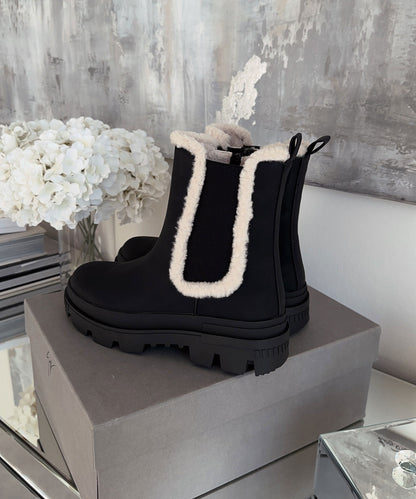 Schicke Schwarze Leder-Stiefeletten