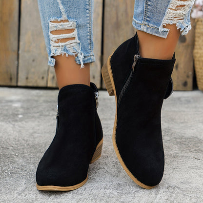 Schicke Leder-Stiefeletten für den Alltagsstil