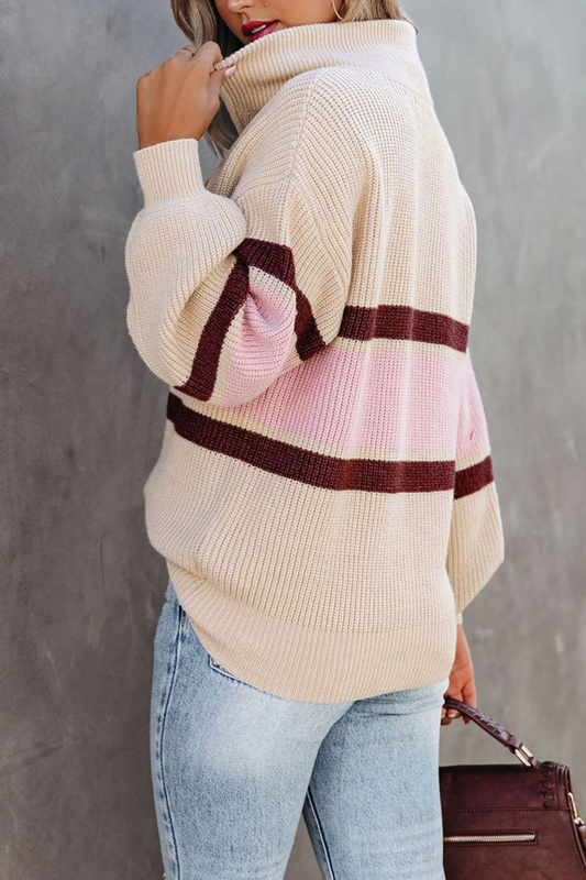 Gemütlicher Patchwork-Pullover mit Reißverschlusskragen