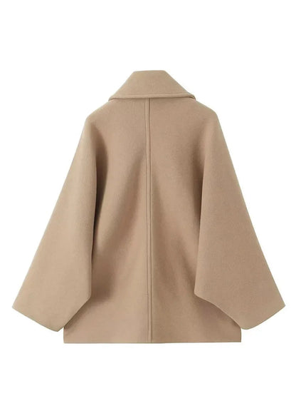 Übergrößen Jacke mit umklappbarem Kragen und Seitentaschen