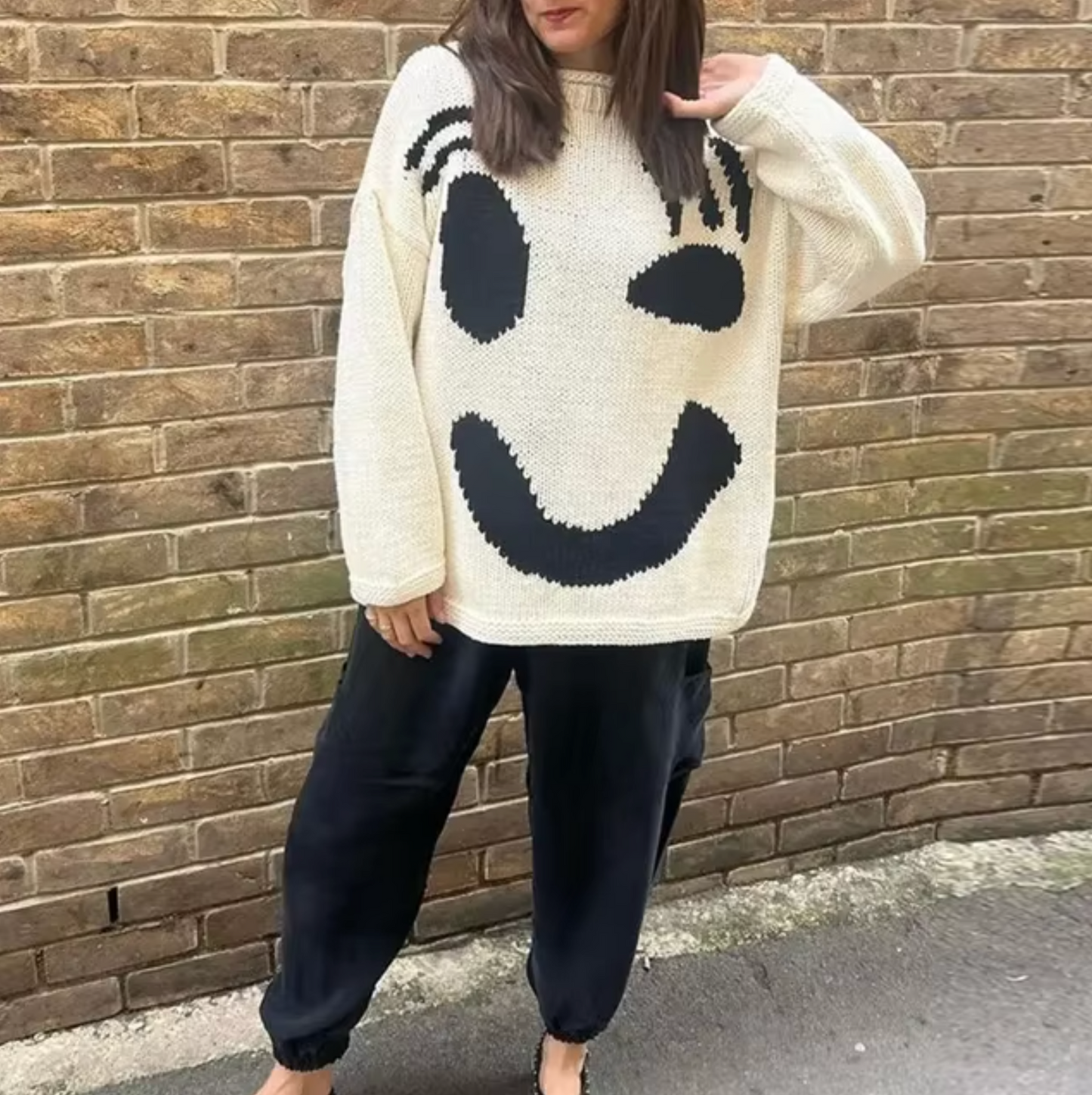Gemütlicher übergroßer Strickpullover aus Baumwolle