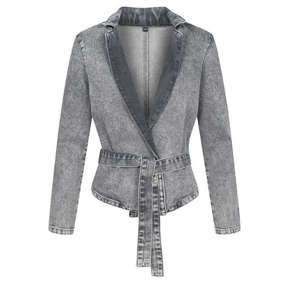 Lässige Jeansjacke mit Gürtel, Stehkragen und langen Ärmeln