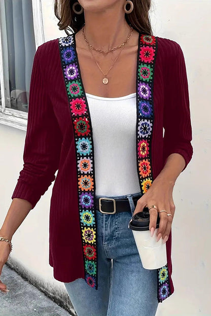 Boho Strickcardigan mit Blumenrand und langen Ärmeln