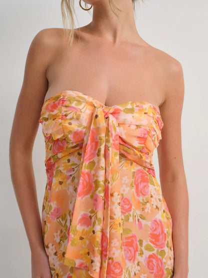 Fließendes Boho Maxikleid mit Blumenmuster