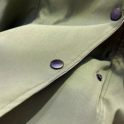 Leichte wetterfeste Windjacke