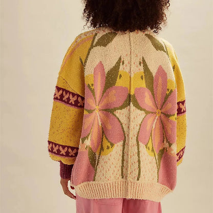 Gemütliche florale Strickjacke mit lockerer Passform und langen Ärmeln