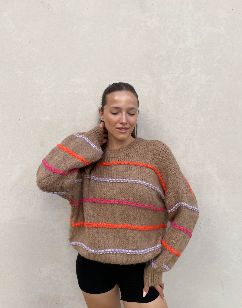 Leilany™ - Übergroßer Pullover mit neonfarbenen Ziernähten