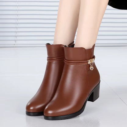 Elegante knöchelhohe Stiefel mit Fleecefutter und seitlichem Reißverschlussverschluss