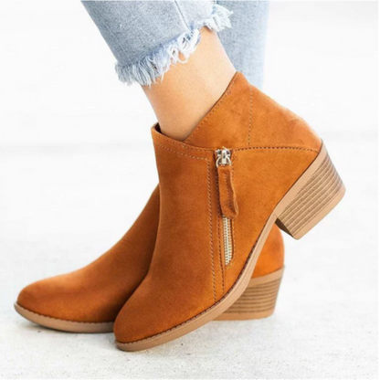 Schicke Leder-Stiefeletten für den Alltagsstil