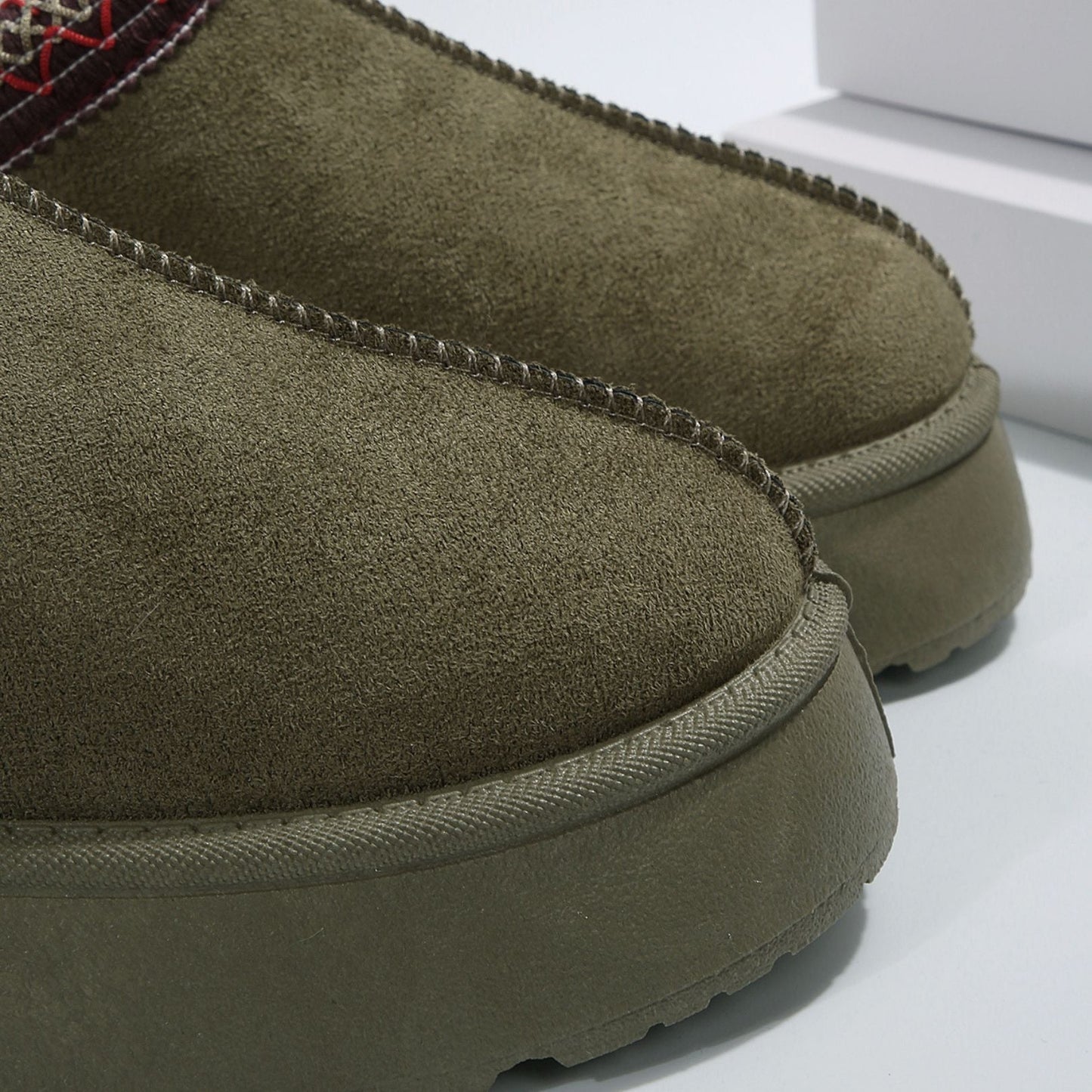 Gemütliche Stiefeletten mit Keilabsatz und Kunstfellfutter