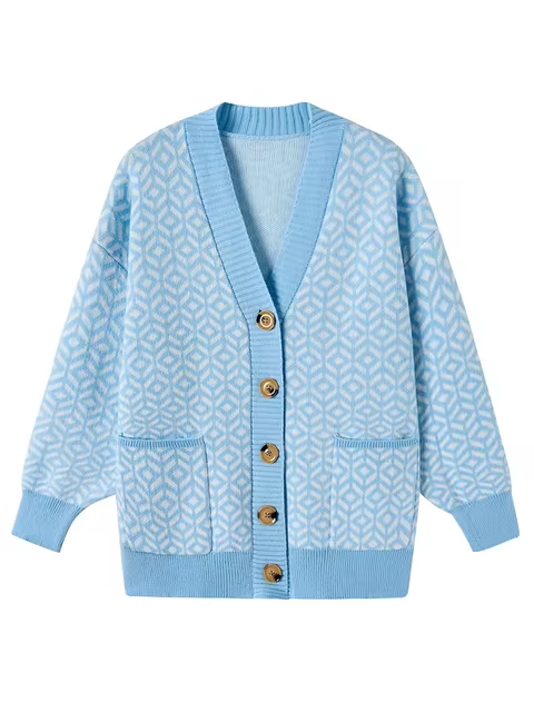 Gemütlicher Strickcardigan mit geometrischem Muster und Knopfleiste