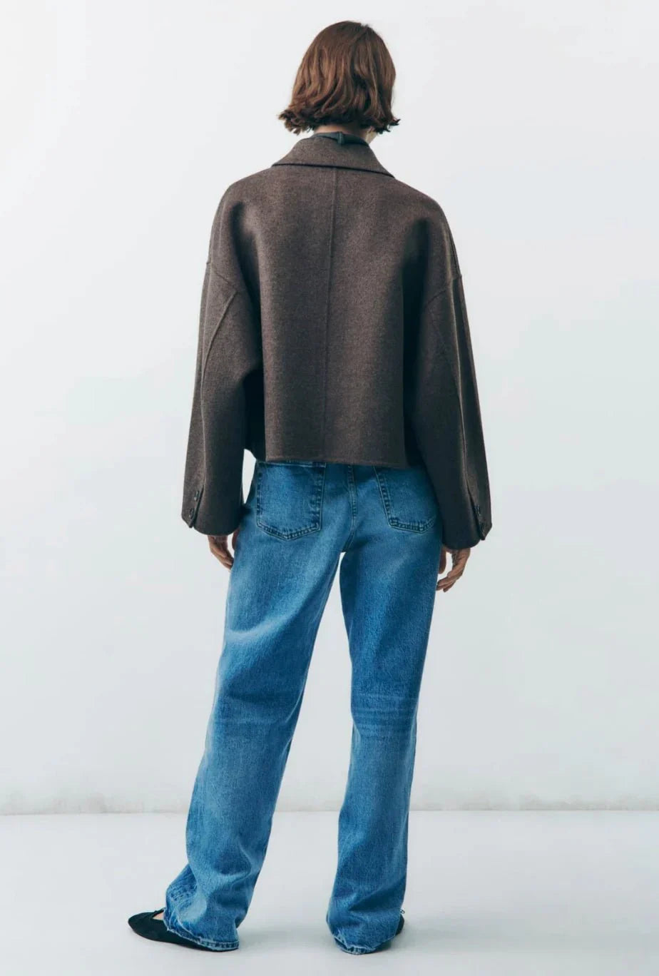 Elegante braune übergroße Jacke mit Reverskragen und Knöpfen