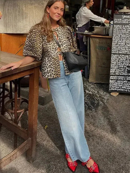 Bluse mit Leopardenmuster, Puffärmeln und Schleifendetail
