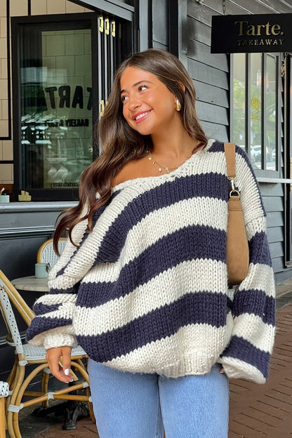 Gemütlicher Gestreifter Strickpullover mit Schulterfreiem Design Schicker Herbstpullover